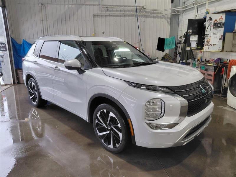 mitsubishi Outlander 2024