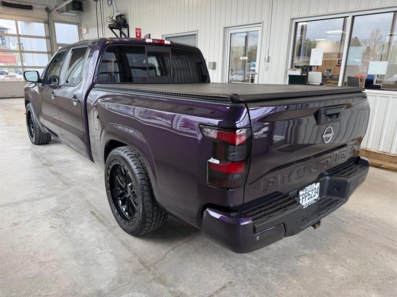 nissan Frontier 2022 - 6