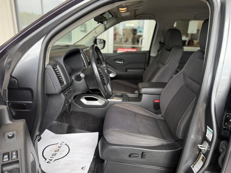 nissan Frontier 2022 - 12