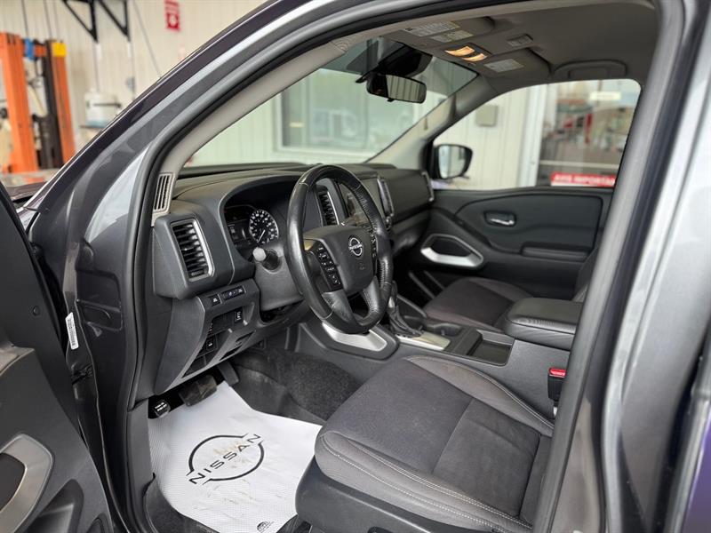 nissan Frontier 2022 - 13
