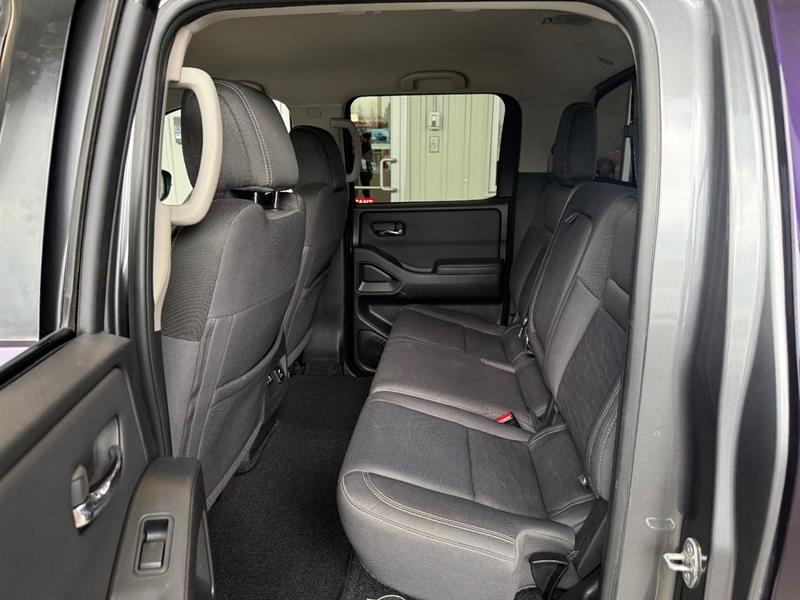 nissan Frontier 2022 - 33