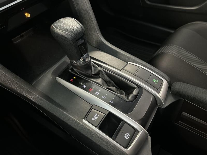 honda Civic Sedan 2019 - 30