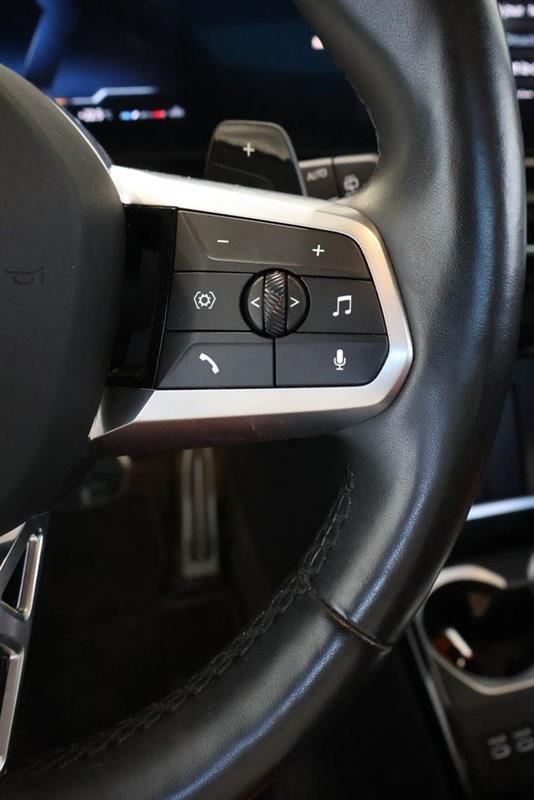 bmw X1 2023 - 18