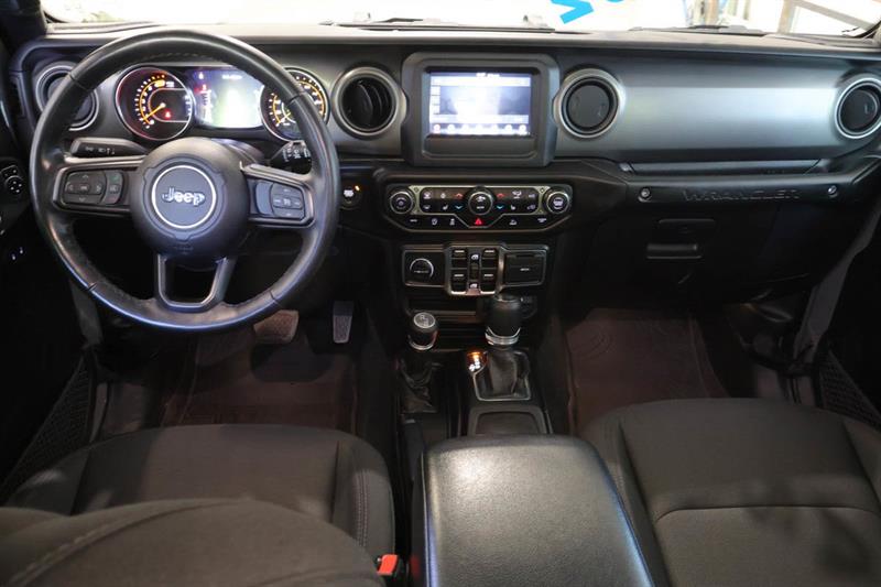 jeep Wrangler Unlimited 2022 - 13