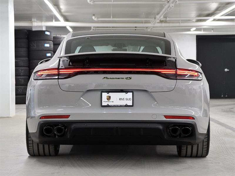 porsche Panamera 2023 - 4