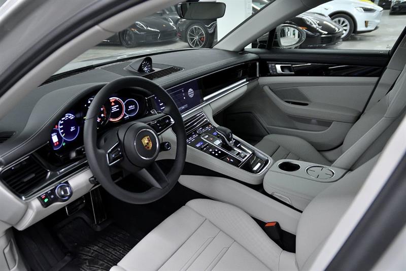 porsche Panamera 2023 - 12