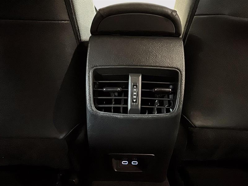 toyota Corolla Cross 2023 - 38