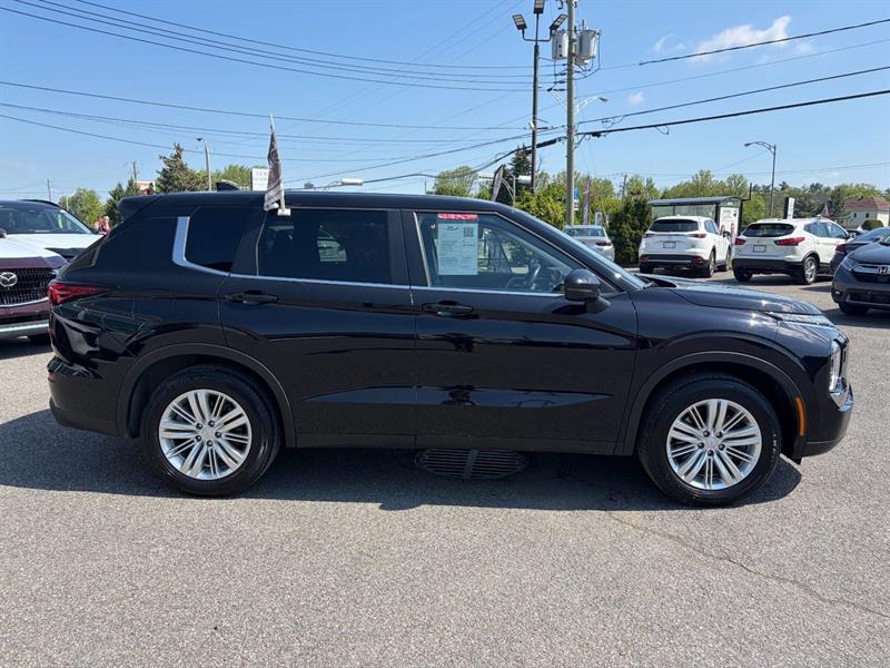 mitsubishi Outlander 2022 - 5