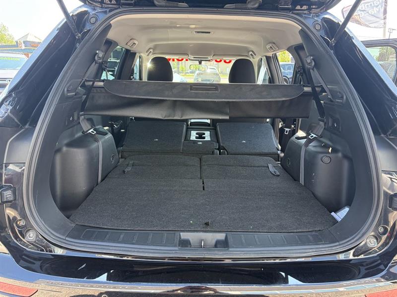 mitsubishi Outlander 2022 - 33