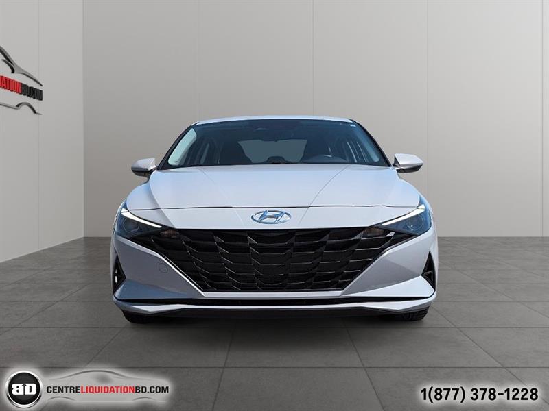 hyundai Elantra 2022 - 2