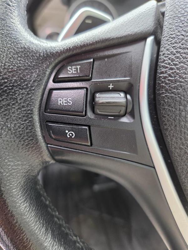 2017 Bmw 3 Series - Image 19