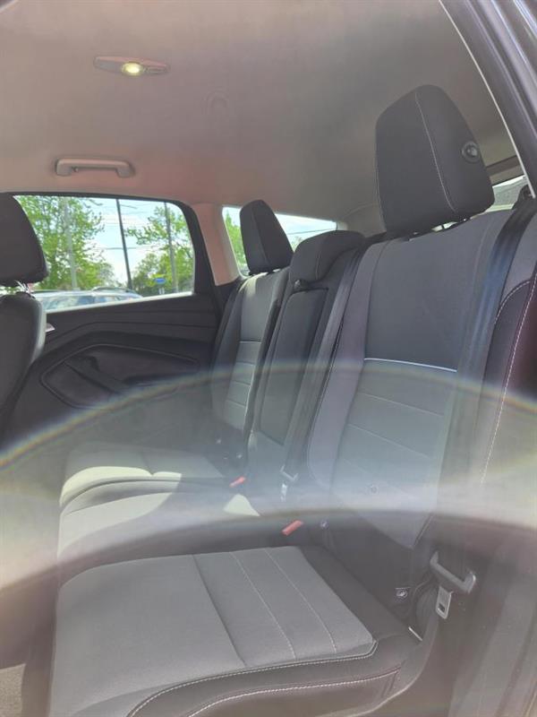 2015 Ford Escape - Image 13