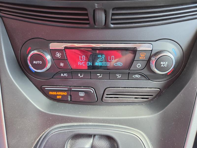 2015 Ford Escape - Image 21