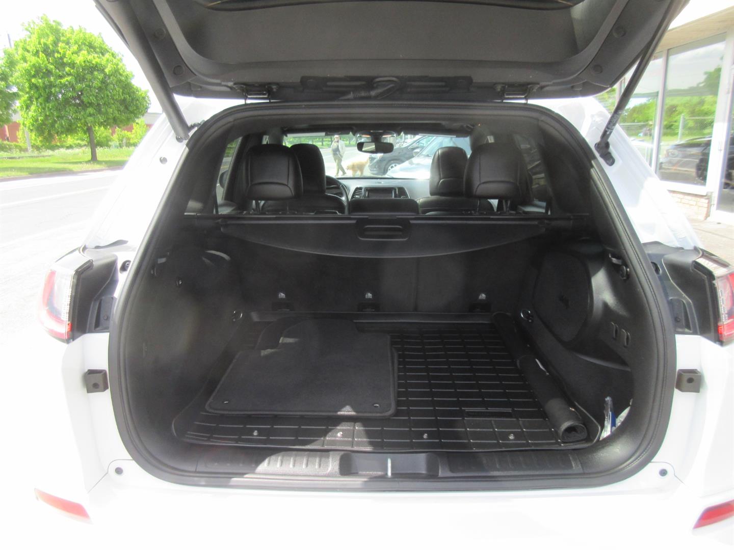 jeep Cherokee 2021 - 21
