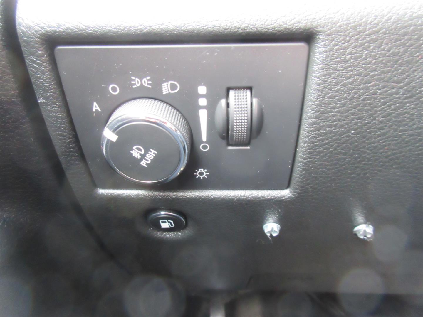 jeep Grand Cherokee 2015 - 24
