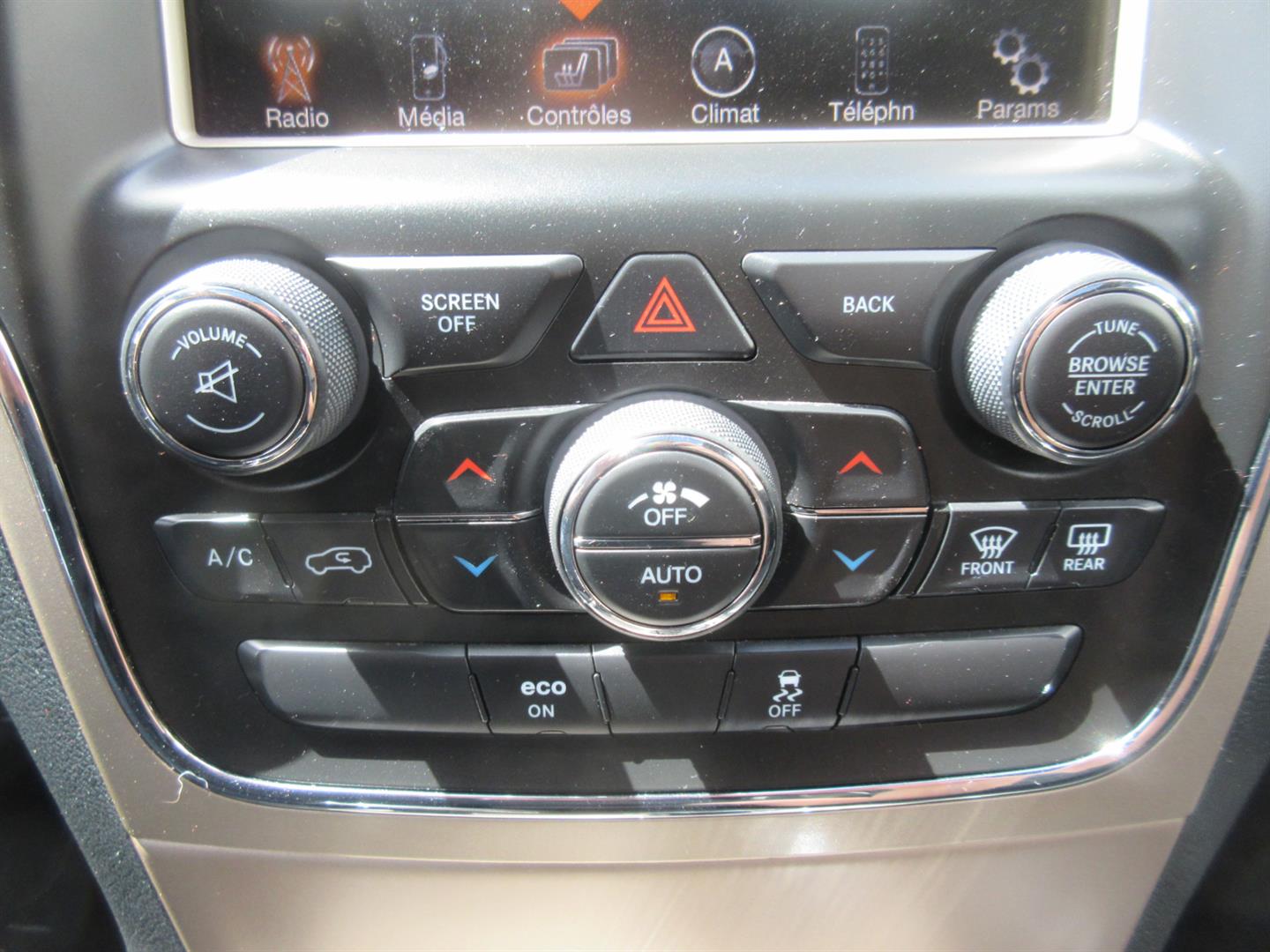 jeep Grand Cherokee 2015 - 31