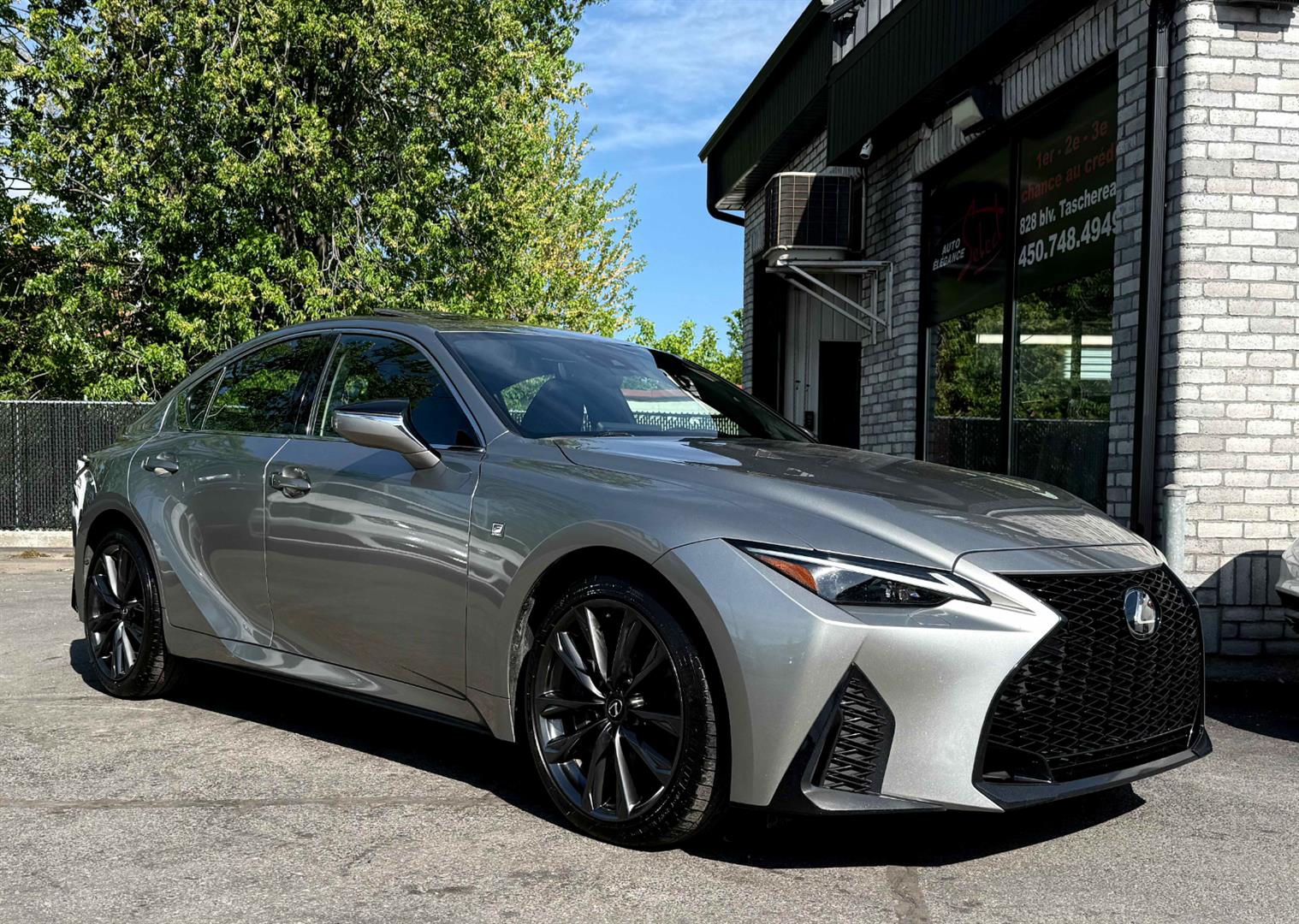 lexus IS  2023 - 4