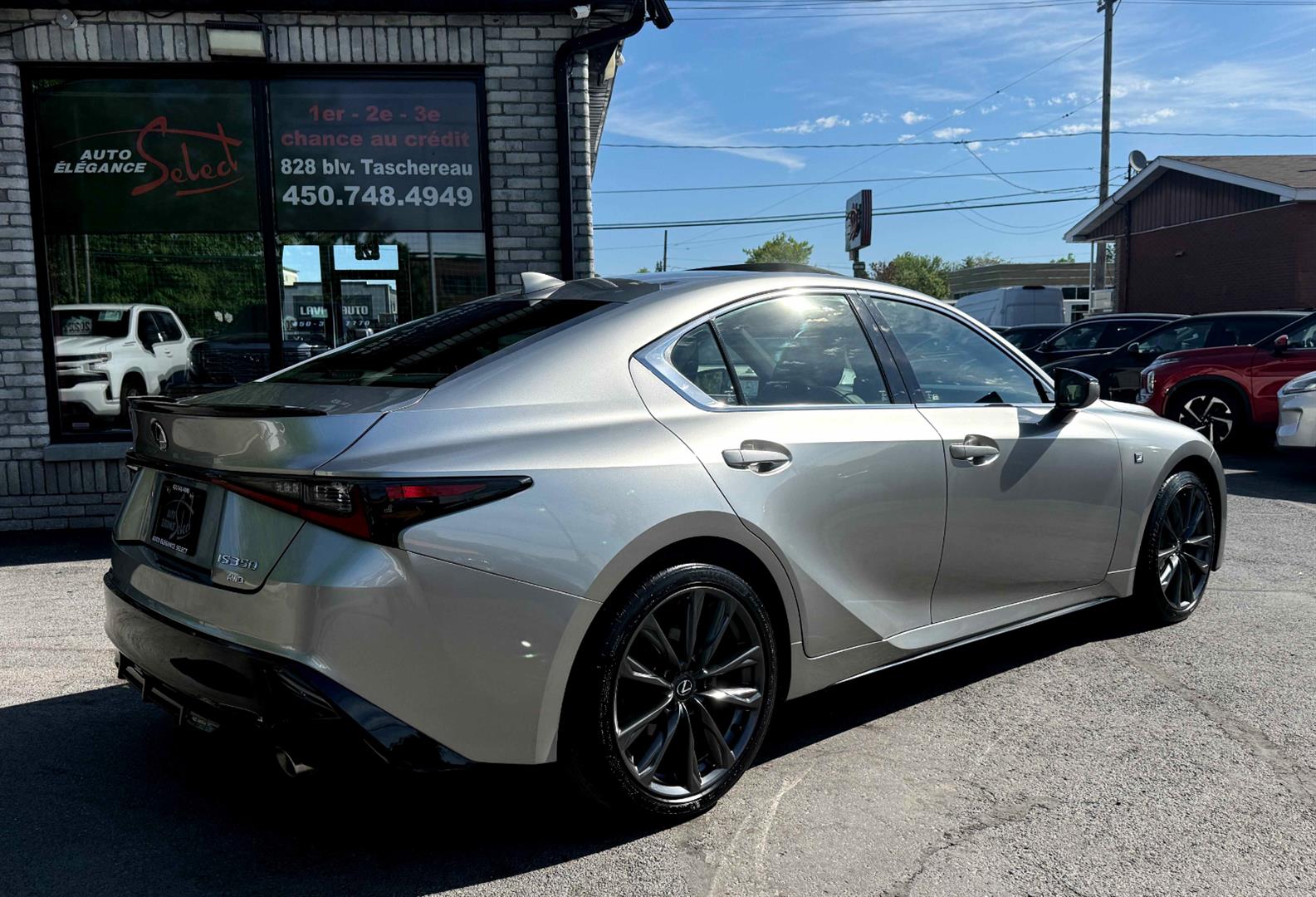 lexus IS  2023 - 6