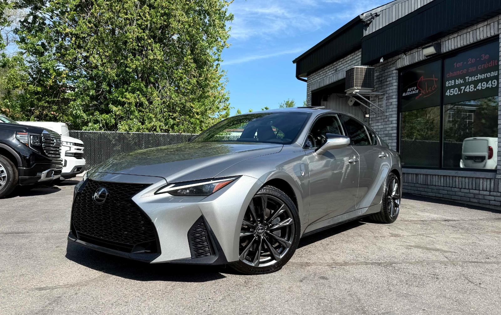 lexus IS  2023 - 8