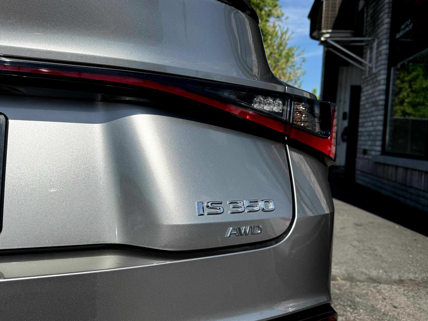 lexus IS  2023 - 14