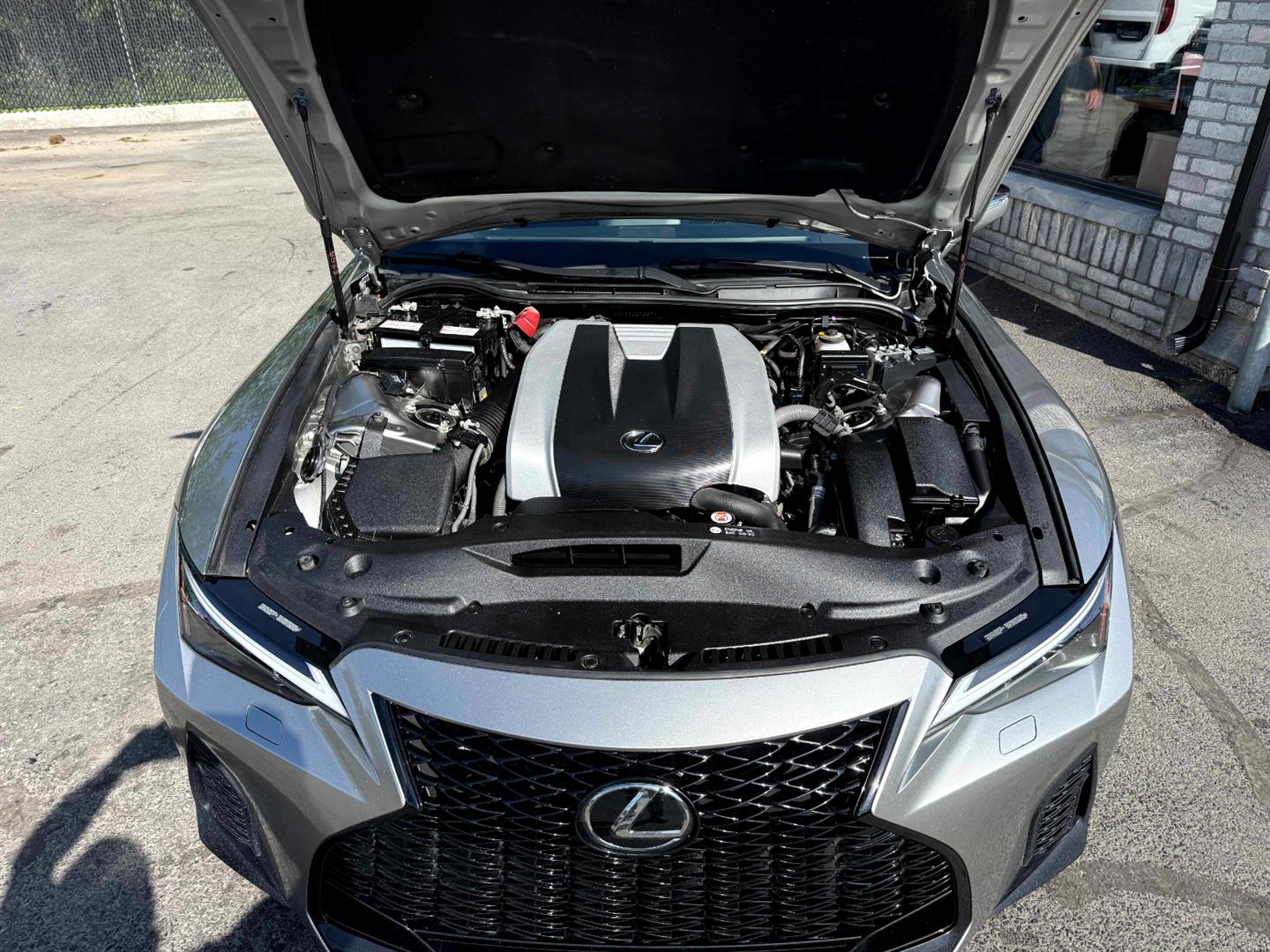 lexus IS  2023 - 15