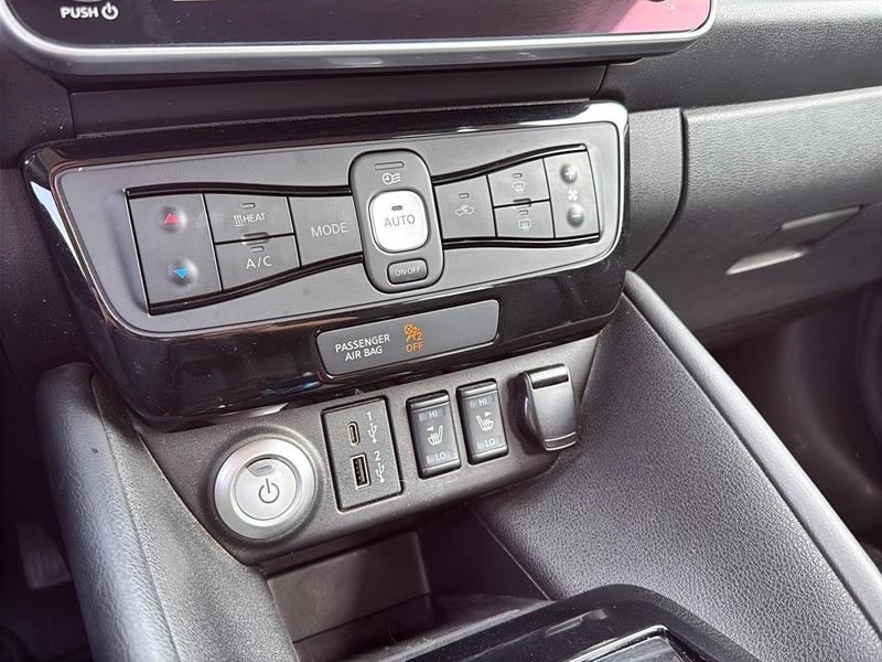 nissan LEAF 2023 - 19