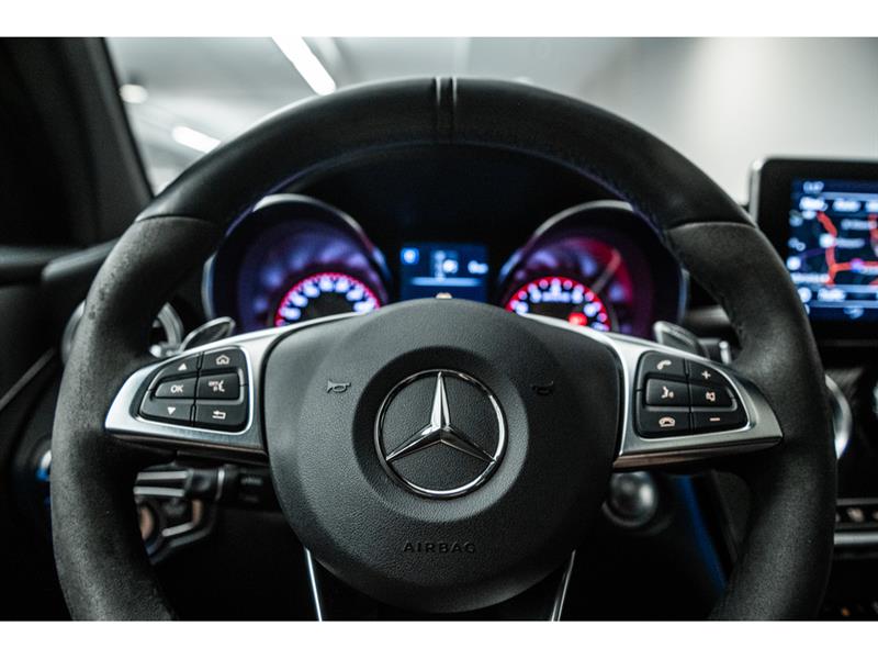 mercedes-benz GLC 2019 - 16