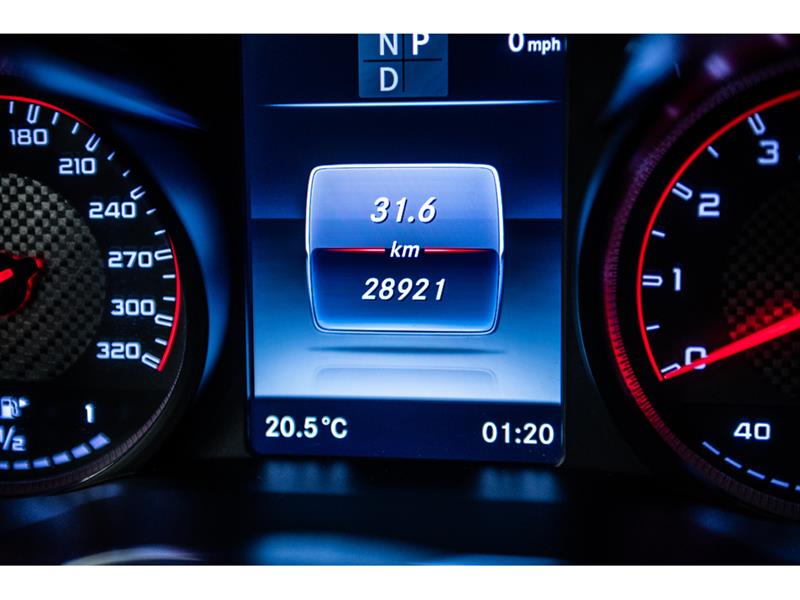 mercedes-benz GLC 2019 - 32
