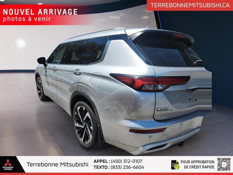mitsubishi Outlander 2024 - 2