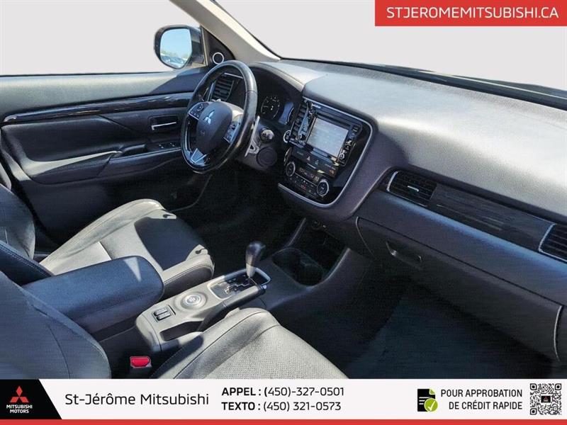 mitsubishi Outlander 2016 - 21