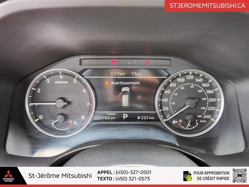 mitsubishi Outlander 2022 - 13