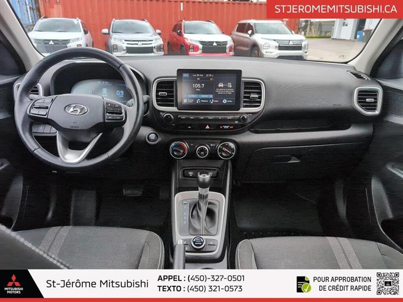 hyundai Venue 2023 - 14