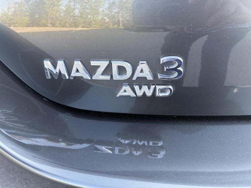 mazda Mazda3 2022 - 11