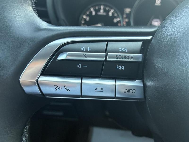 mazda Mazda3 2022 - 16