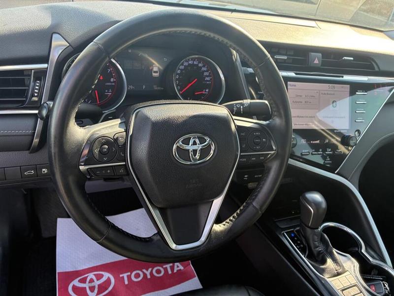 toyota Camry 2018 - 18