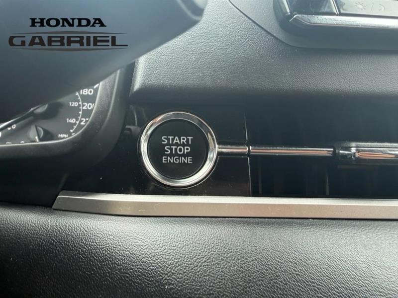 mitsubishi Outlander 2022 - 16