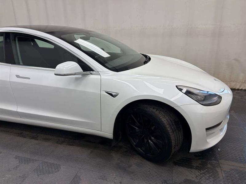 tesla Model 3 2020 - 14