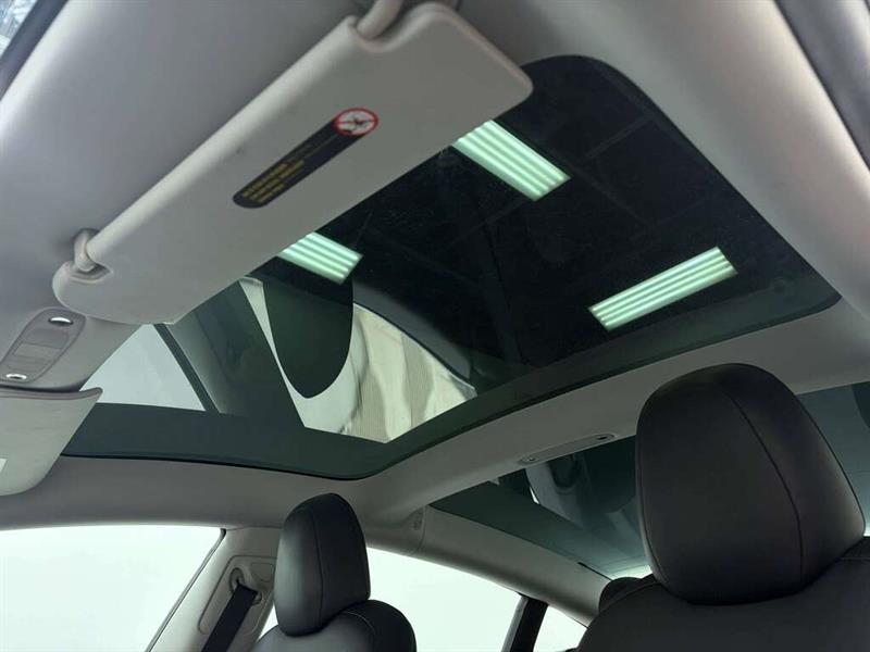 tesla Model 3 2020 - 26