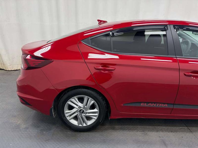 hyundai Elantra 2020 - 12