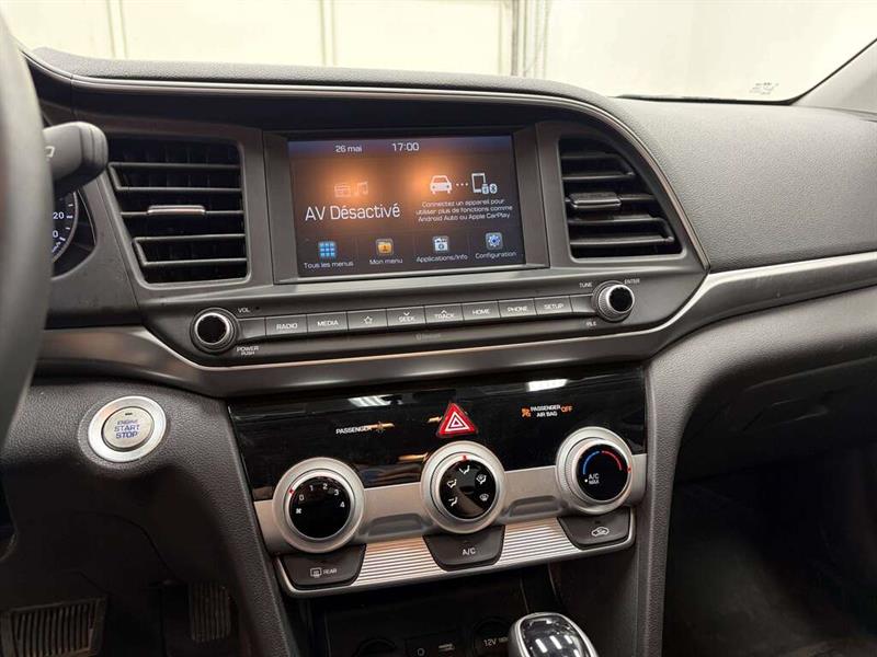 hyundai Elantra 2020 - 24