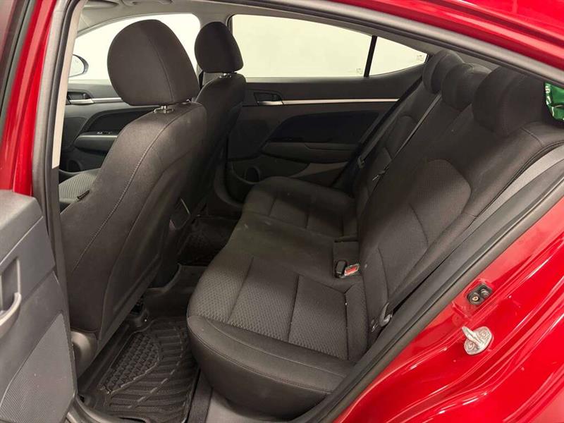 hyundai Elantra 2020 - 29
