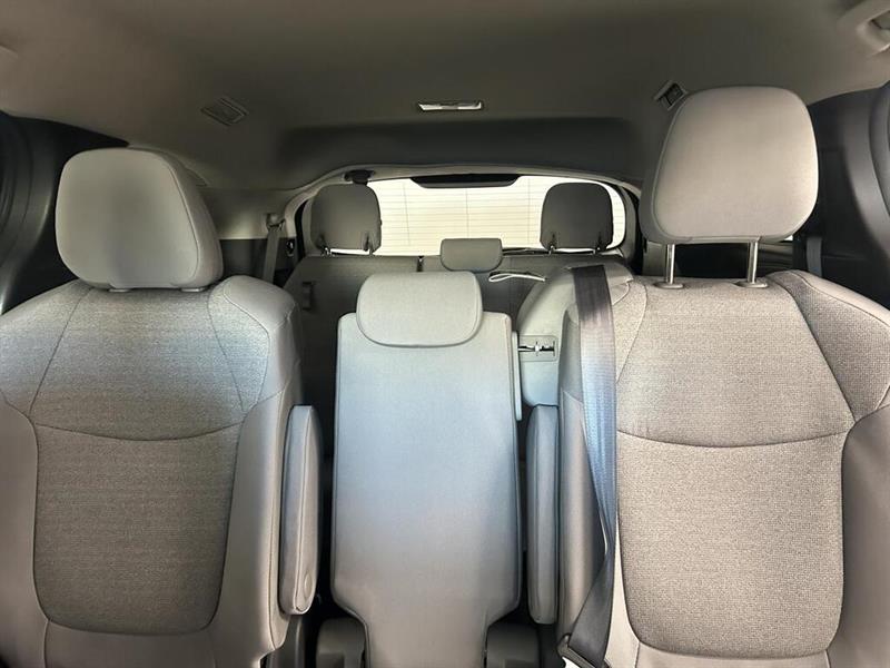toyota Sienna 2025 - 13