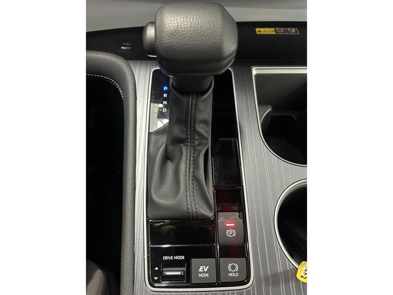toyota Sienna 2025 - 17