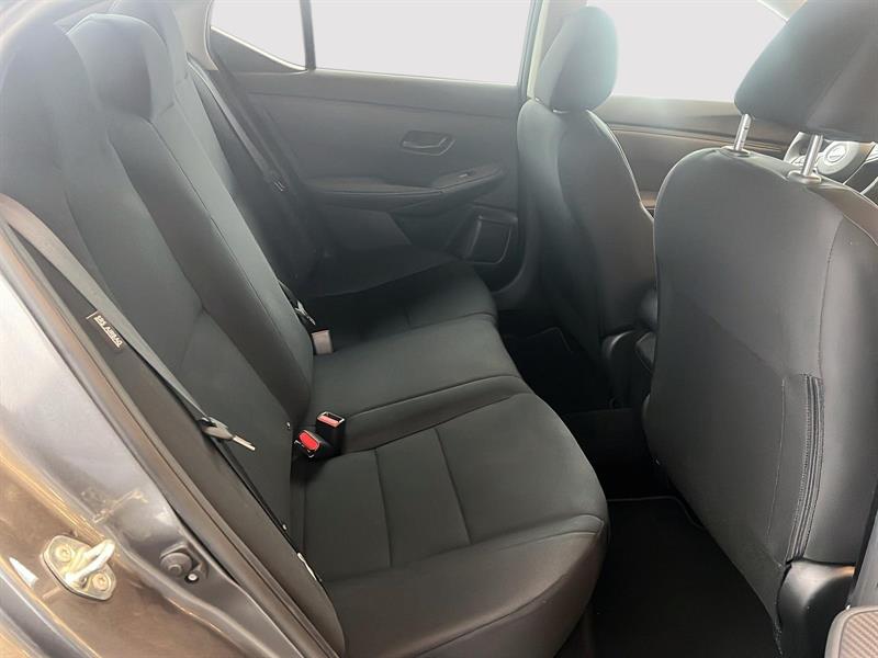 nissan Sentra 2025 - 9
