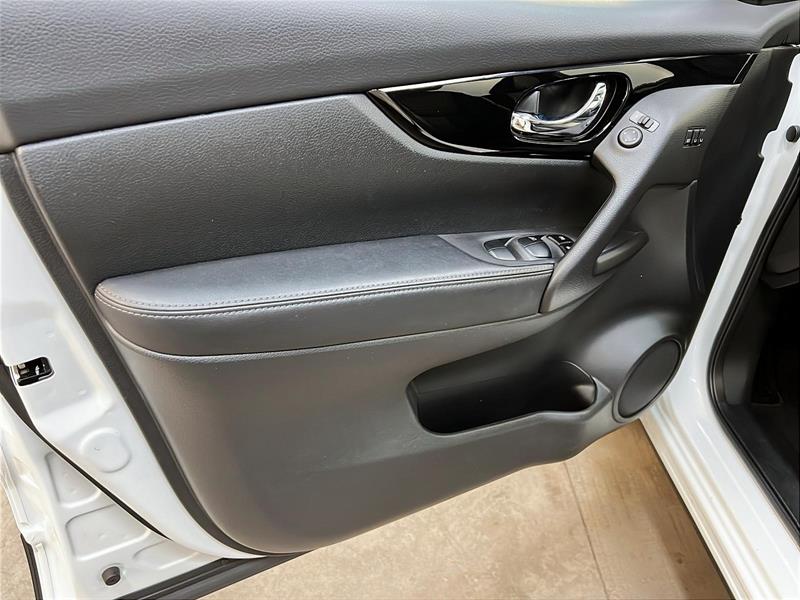 nissan Qashqai 2023 - 25