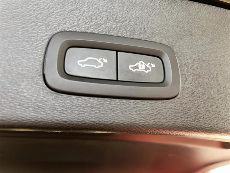 volvo C40 2024 - 14