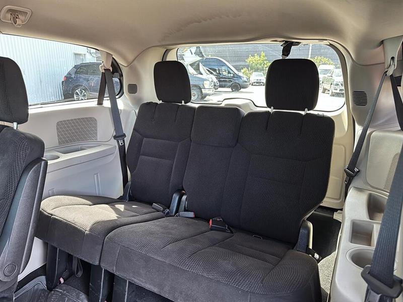 dodge Grand Caravan 2015 - 17