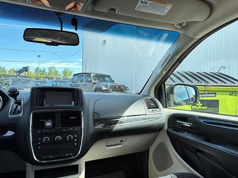 dodge Grand Caravan 2015 - 21
