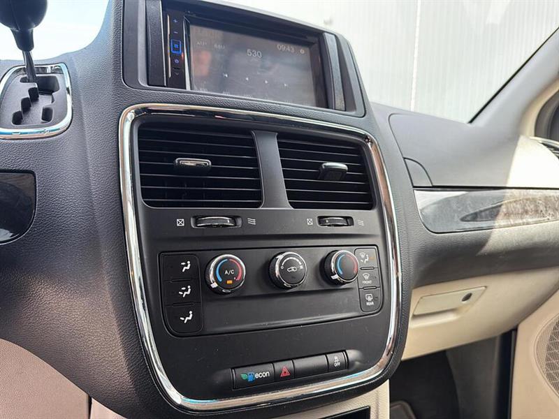 dodge Grand Caravan 2015 - 27