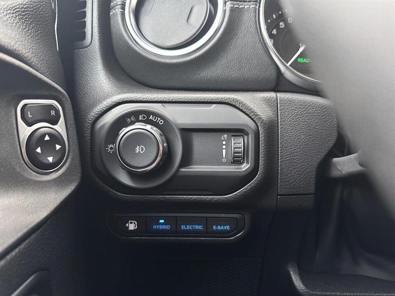 jeep Wrangler 2023 - 21